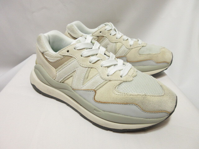 New Balance 57/40 M5740 GRM 23.5cm ニューバランス ボリュームスニーカー ランニングシューズ オフホワイト ベージュ ホワイト_画像1