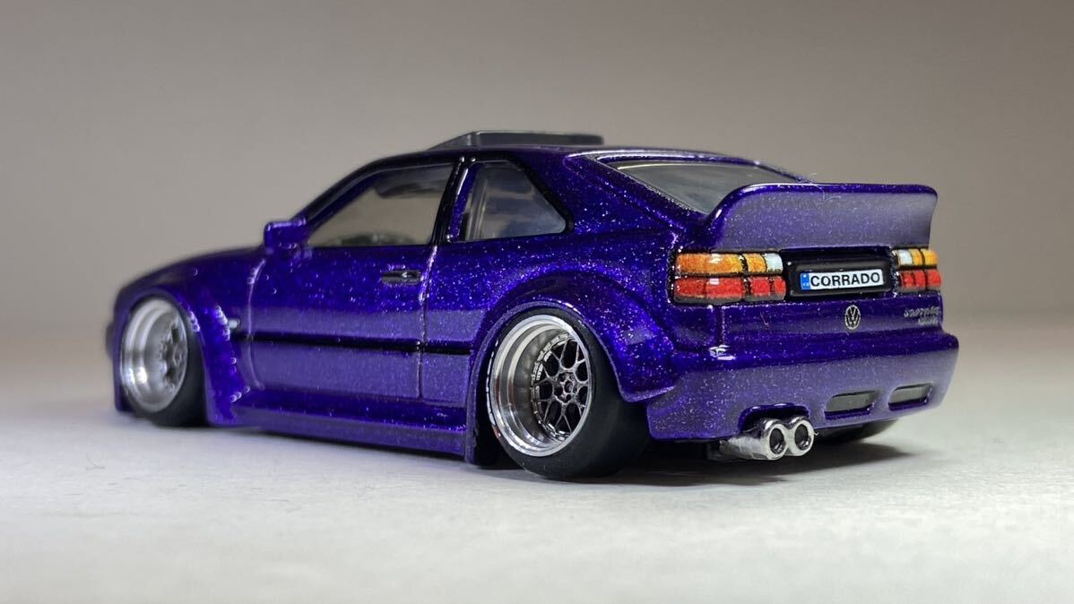 ホットウィール hotwheels改 volkswagen corrado vr6 車高短 深リムホイール ローダウン カスタムミニカー _画像3