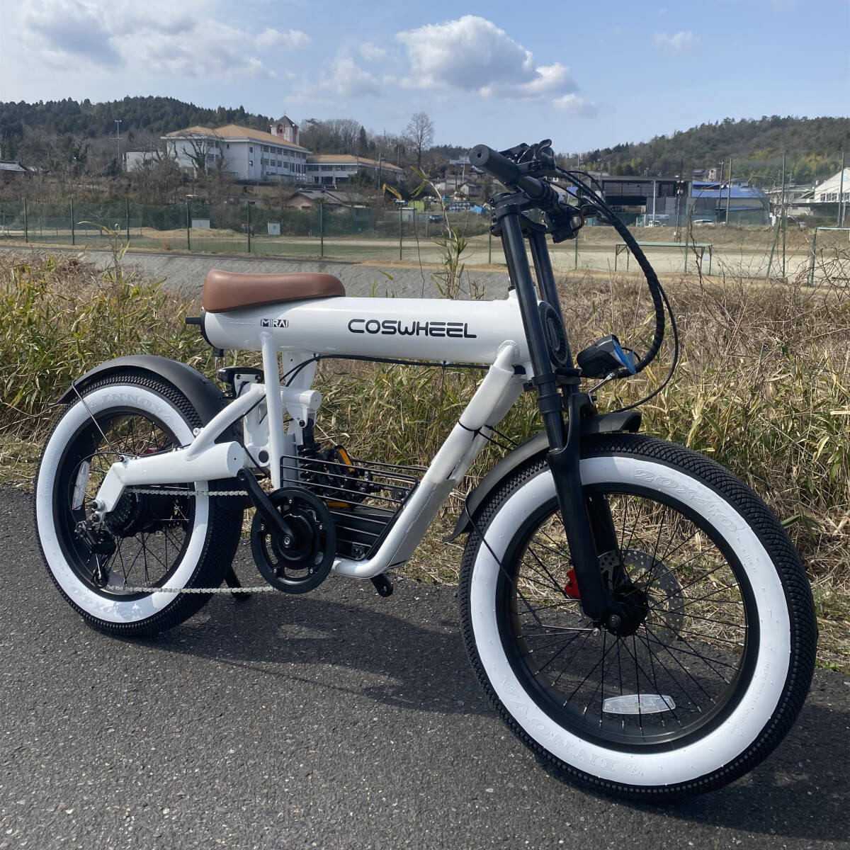  electric bike COSWHEEL MIRAI COMFORT white construction settled * service completed goods Aichi prefecture inside finished car .