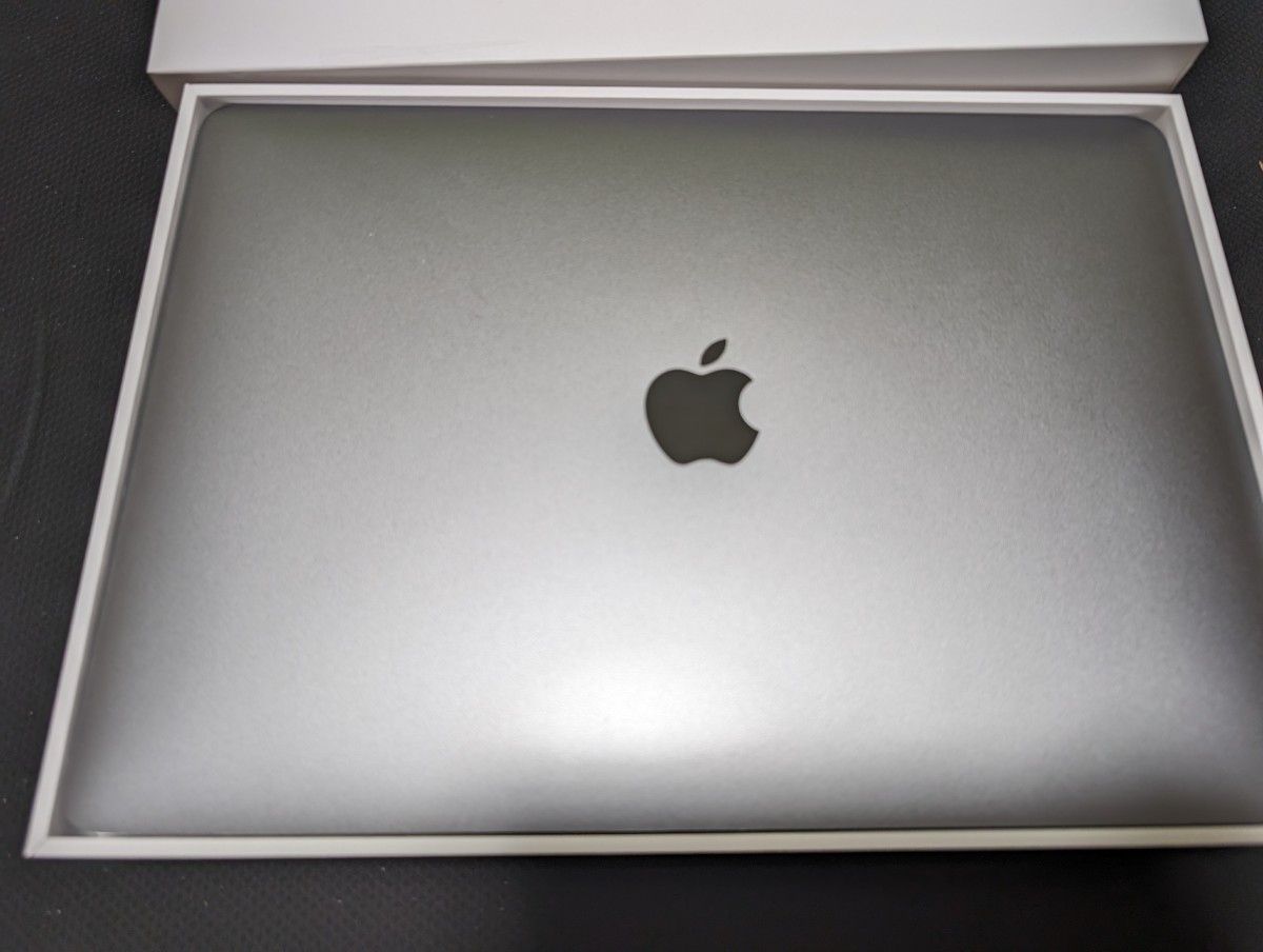 MacBook Air M1 チップ　13.3インチ　スペースグレイ　2020 16GB 256GB 