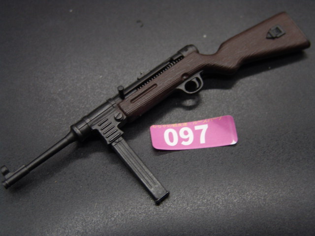 【 P 097 】1/6ドールパーツ：YS 製 WWII ドイツ軍 MP41短機関銃【 長期保管・ジャンク扱い品 】_1/6スケールＷＷIIドイツ軍MP41短機関銃