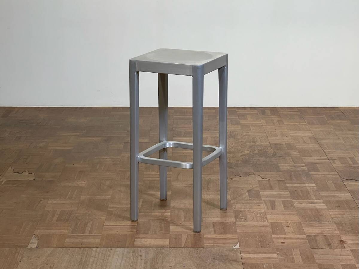 -sd8r4｜emeco Philippe Starck アルミニウム製 EMECO STOOL｜エメコ カウンターバースツールラック アクタス シボネ カッシーナ Cassinaの画像5