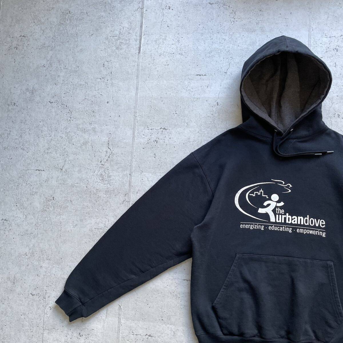 champion チャンピオン プリント　ワンポイントロゴ　プルオーバー パーカー　ブラック M_画像1