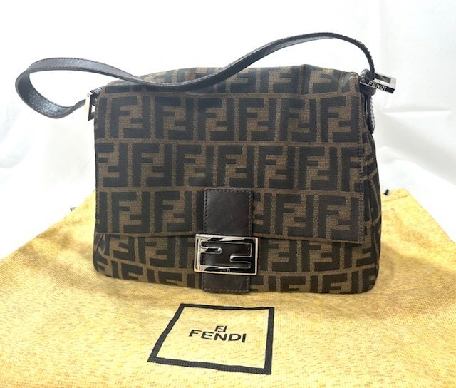 【中古品】フェンディ　FENDI　ハンドバッグ　ズッカ柄　キャンバス　カーキ系【送料別】FB0388_画像1