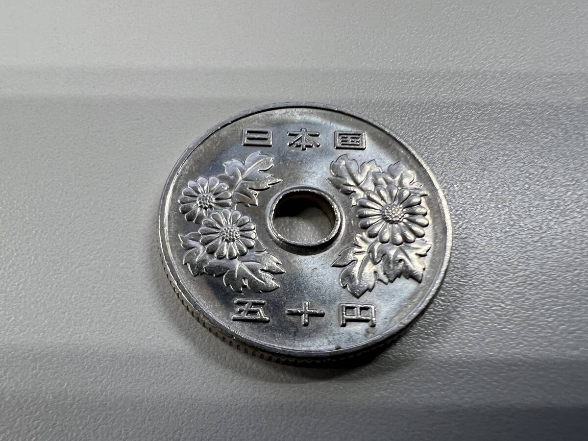 １円スタート　特年　平成３１年　白銅貨　５０円　五十円　硬貨　流通品_画像2