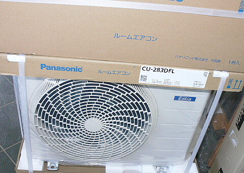パナソニック ルームエアコン CS-283DFL-W 10畳用 単相100V クリスタルホワイト新品格安（45）_画像1