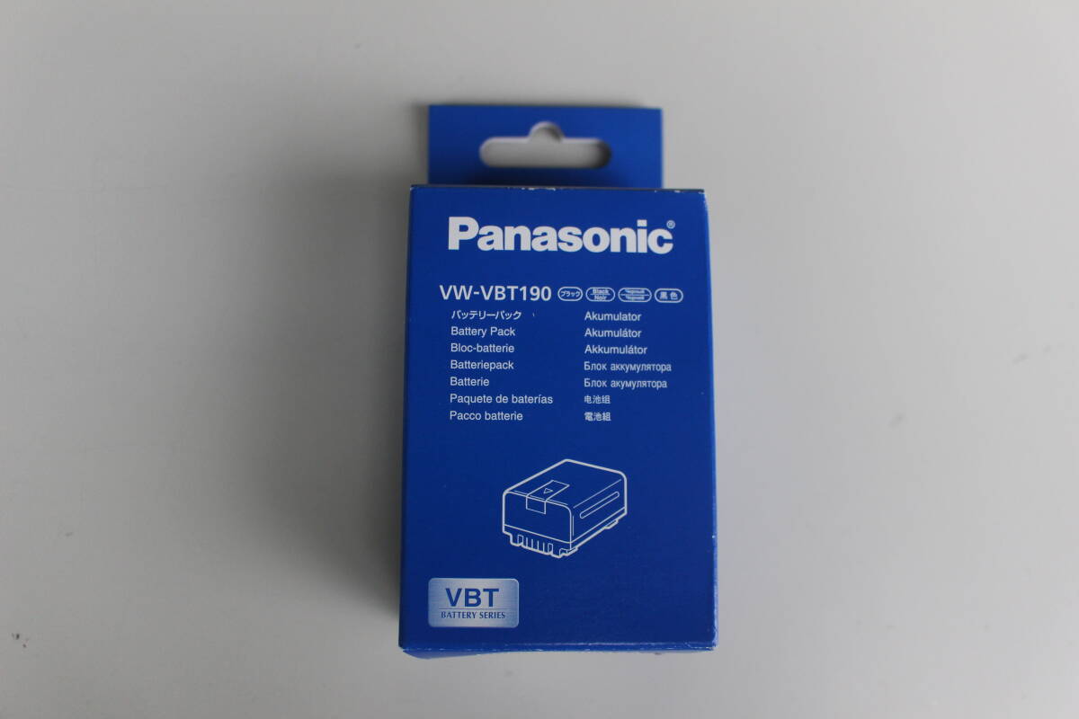 パナソニック Panasonic　VW-VBT190-K [リチウムイオンバッテリー]　未使用　箱痛み品_画像1