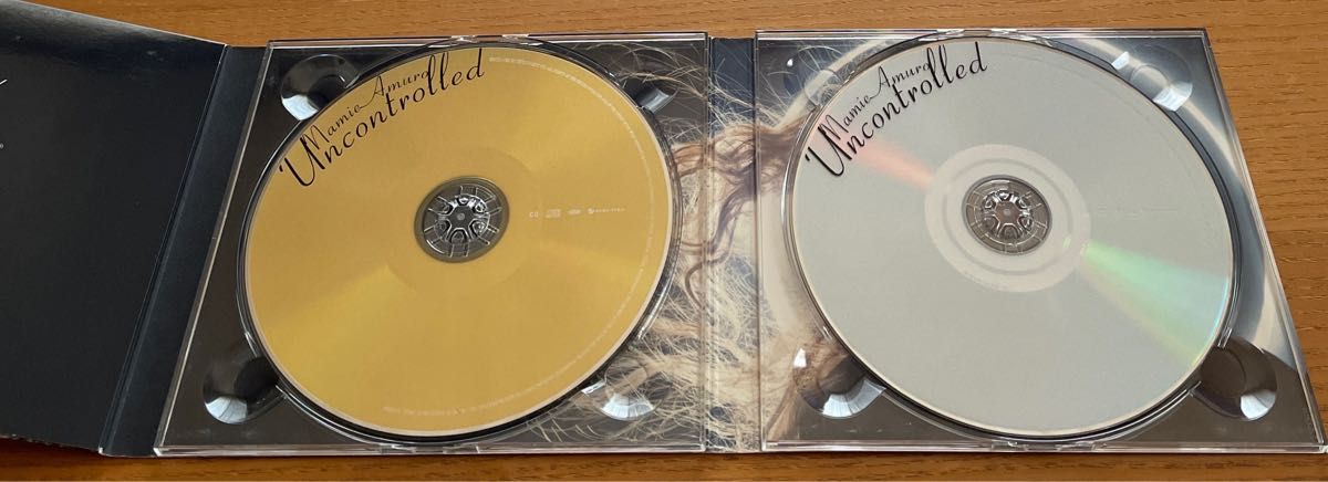 Uncontrolled 安室奈美恵 CD/DVD 限定盤