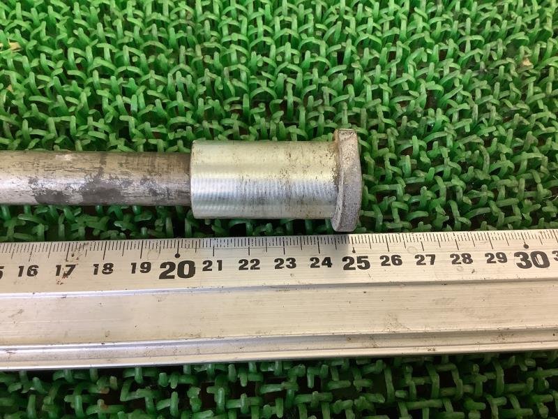  Bandit 250 V 013 GJ77A front axle shaft worth seeing (60) S4-948 MM