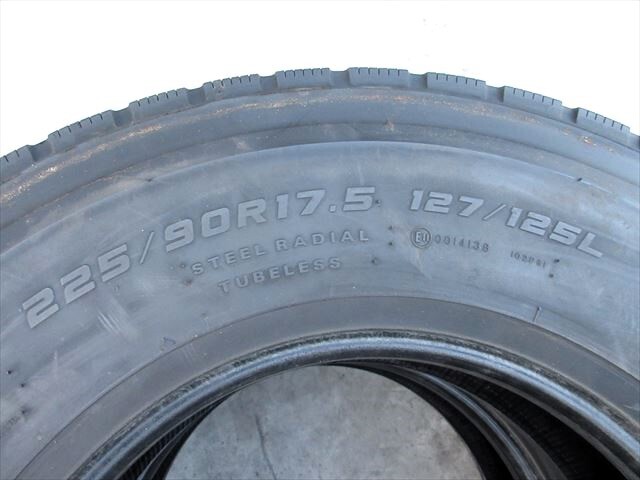 送料無料　225/90R17.5　DUNLOP　SP680　ミックス　2021年製　2本セット　13mmぐらい_画像7