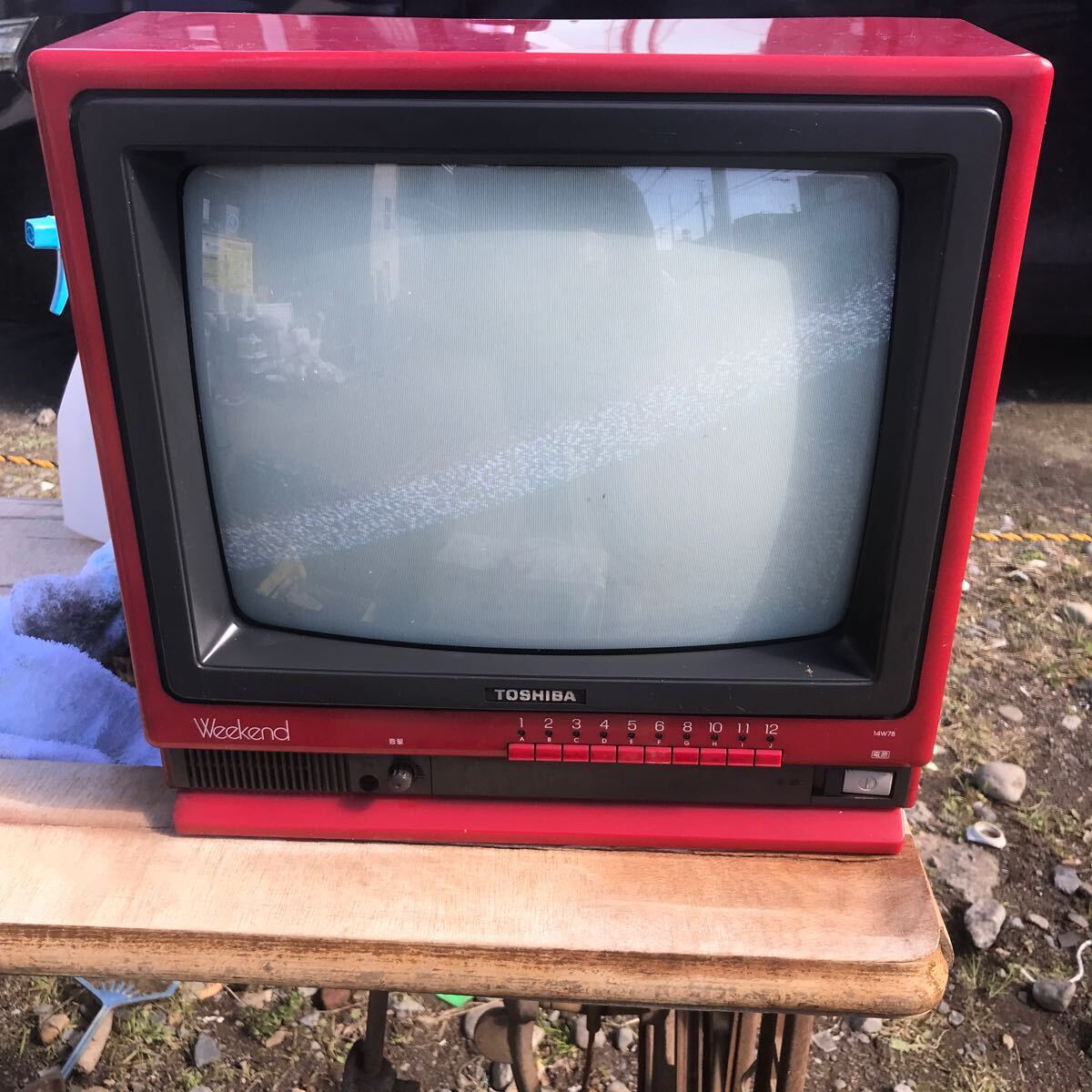 Yahoo!オークション - ブラウン管テレビ 昭和レトロ TOSHIBA Yahoo!オークション - ブラウン管テレビ 昭和レトロ TOSHIBA