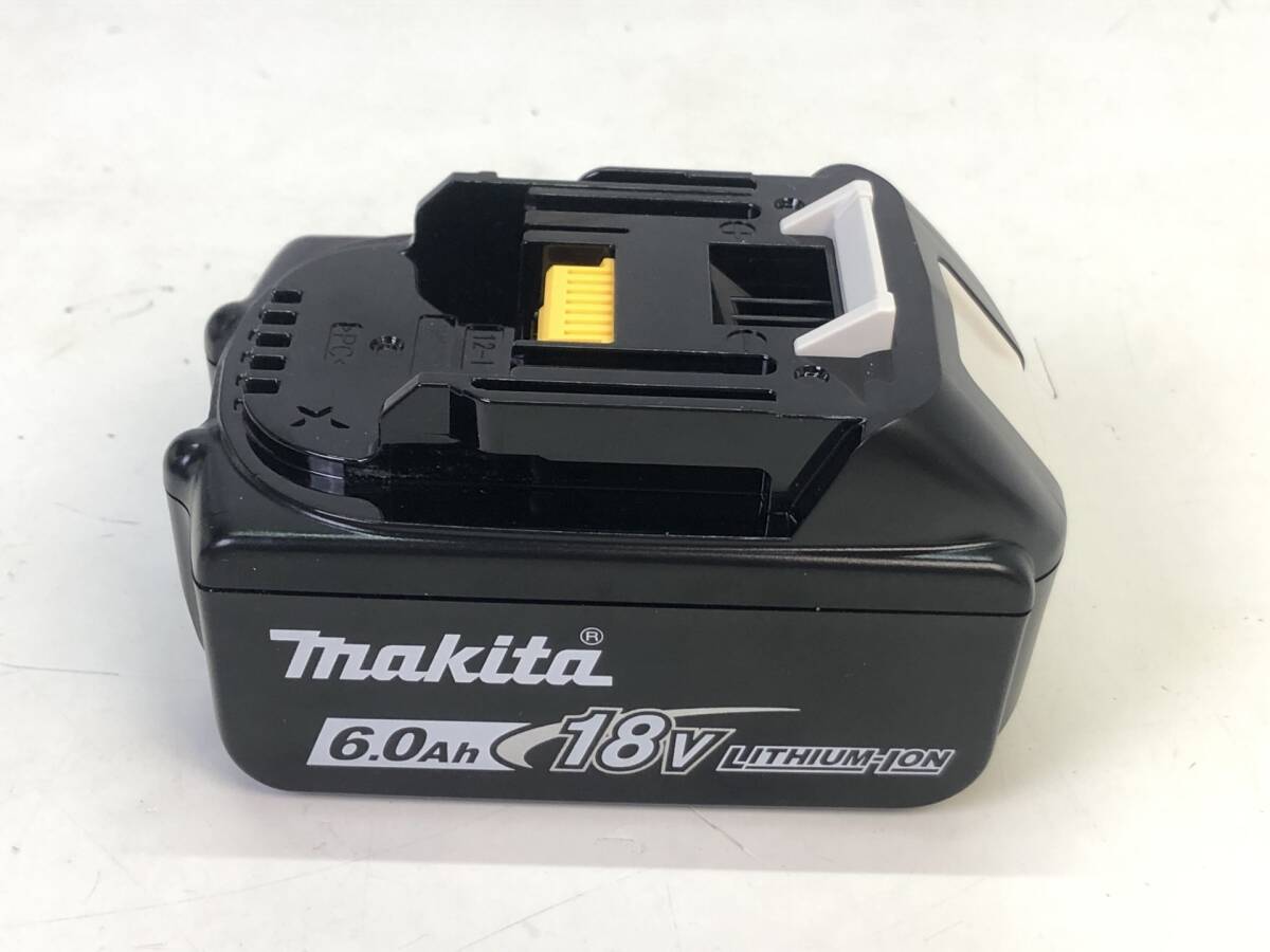 【9488】④ makita マキタ バッテリ BL1860B 18V 6.0Ah リチウムイオンバッテリ 雪マーク 残量表示付き 動作確認済み 中古品　_画像3