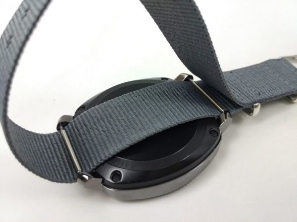 natoタイプ ナイロン製ミリタリーストラップ 腕時計布ベルト グレー 18mmの画像4