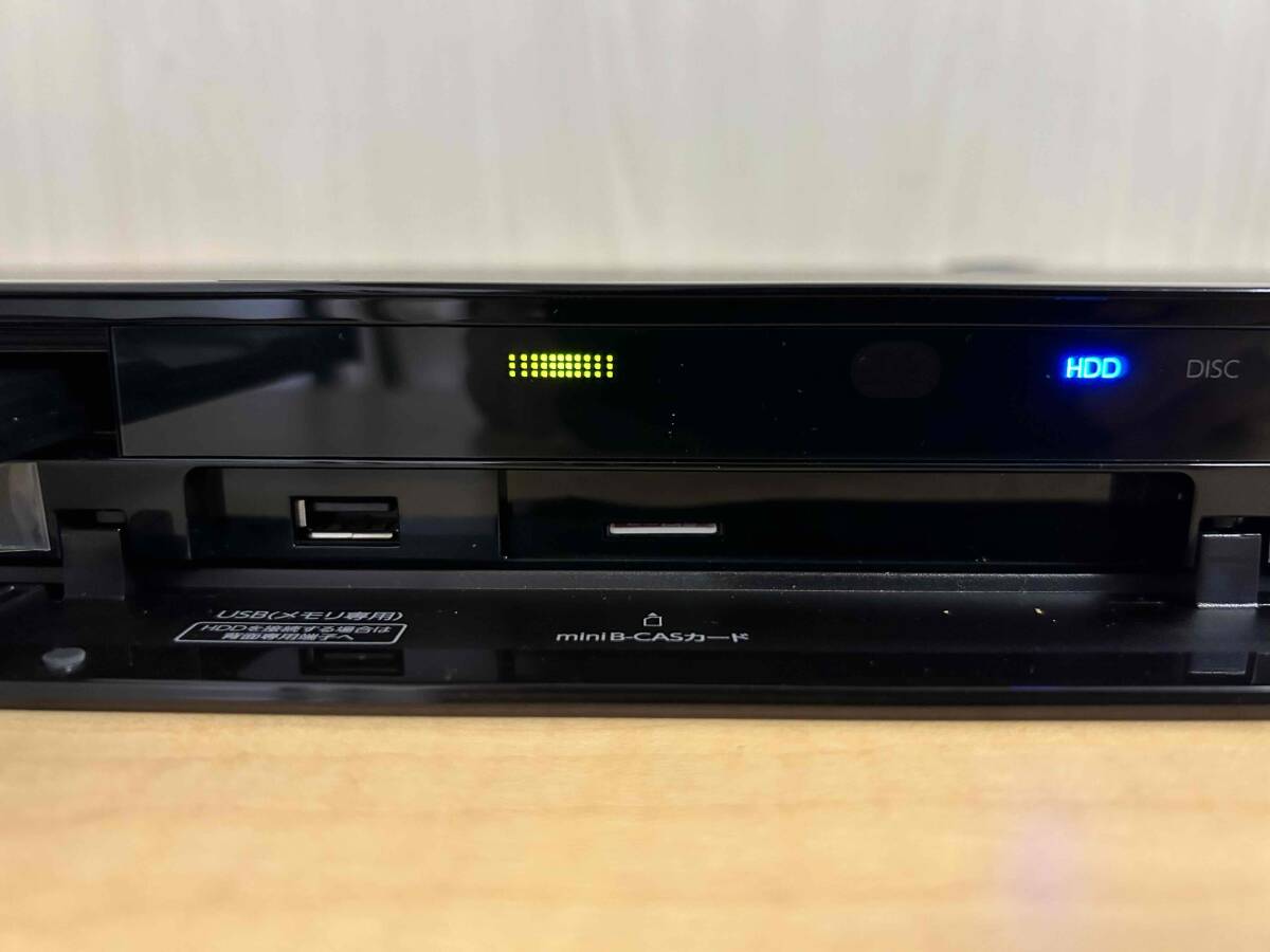 東芝 REGZA HDD/BDレコーダー DBR-W1008 2番組同時録画 3D応 HDMI出力4K対応機 2019年製 稼働品 中古美品_画像2