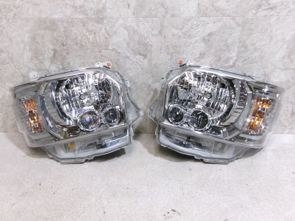 ★激安!★200系 ハイエース 後期 純正 LED ヘッドライト ヘッドランプ 左右 KOITO 26-137 刻印A3 / R2-551_画像1