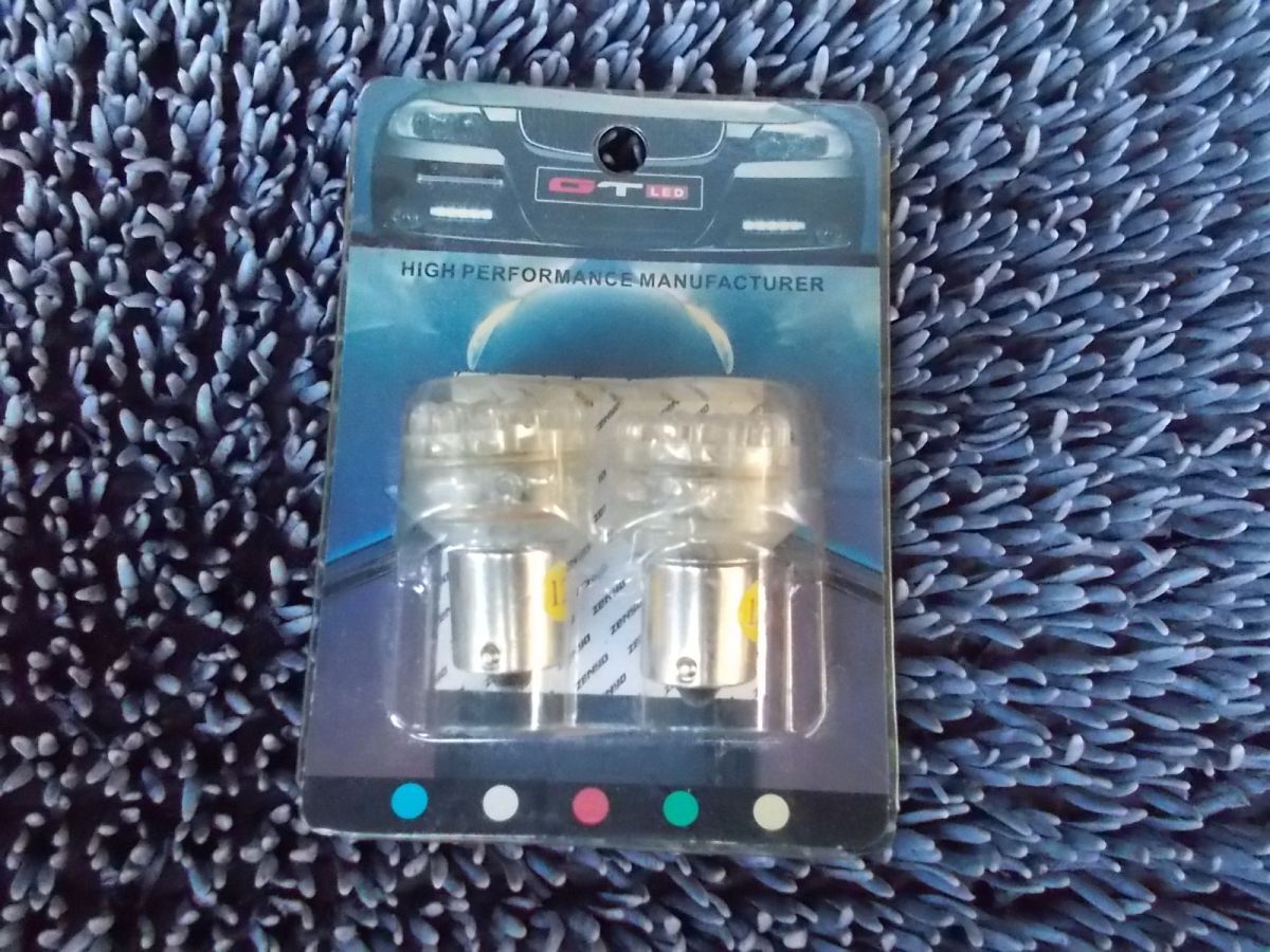 ★未使用!☆Zenyo LED バルブ ライト ランプ 球 LED 片側18発 12V 2個入り / N8-1309_画像1