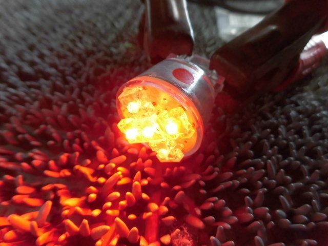 ★新品!☆LA STYLE LAスタイル 社外 LED バルブ ウェッジ球 レッド 汎用 1個 / G4-285_画像3