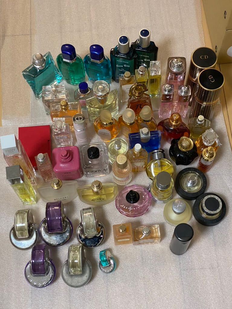 大量香水 BVLGARI GUCCI コーチ ジバンシー Dior ディオール バーバリー ブルガリ 色々まとめ55個中古品ジャンク現状品 同時発送不可の画像1