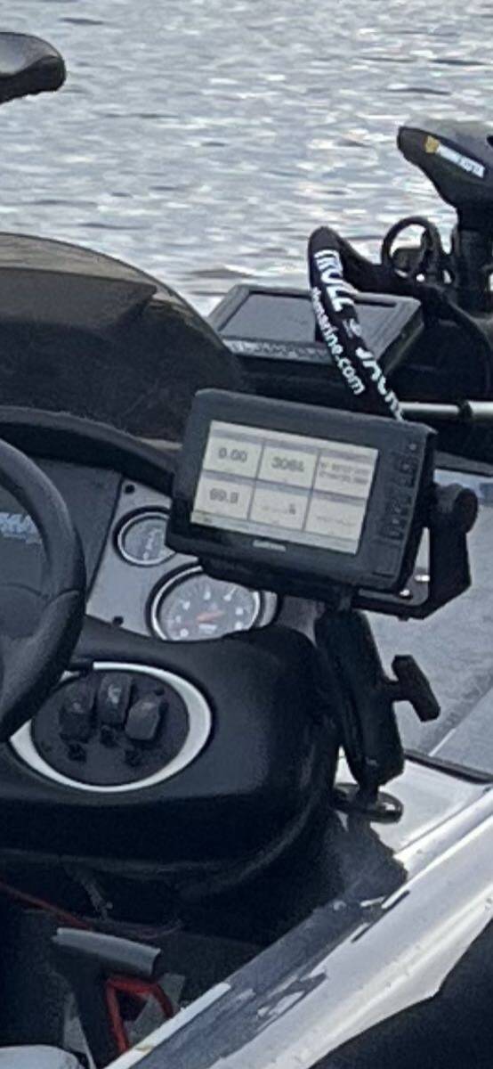 ガーミン GARMIN ECHOMAP エコマップ プラス 74sv 振動子無し　モニターのみ　ライブスコープ_画像5