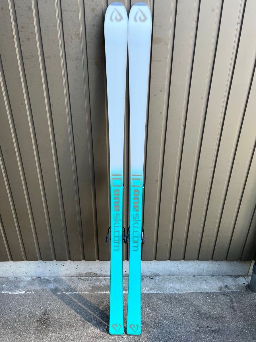 美品】ID one (アイディーワン) MR-CE 172cm モーグル スキー板 美品】ID one (アイディーワン) MR-CE 172cm モーグル スキー板