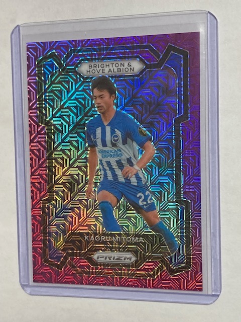 2023-24 Panini Prizm EPL Base Purple Mojo Prizm Kaoru Mitoma /25 三笘 薫_画像1