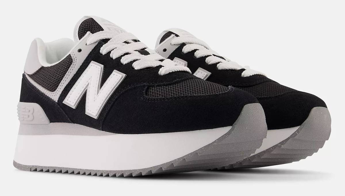 ☆希少☆New Balance 574 厚底スニーカー Black/rain cloud (約25cm)_画像2