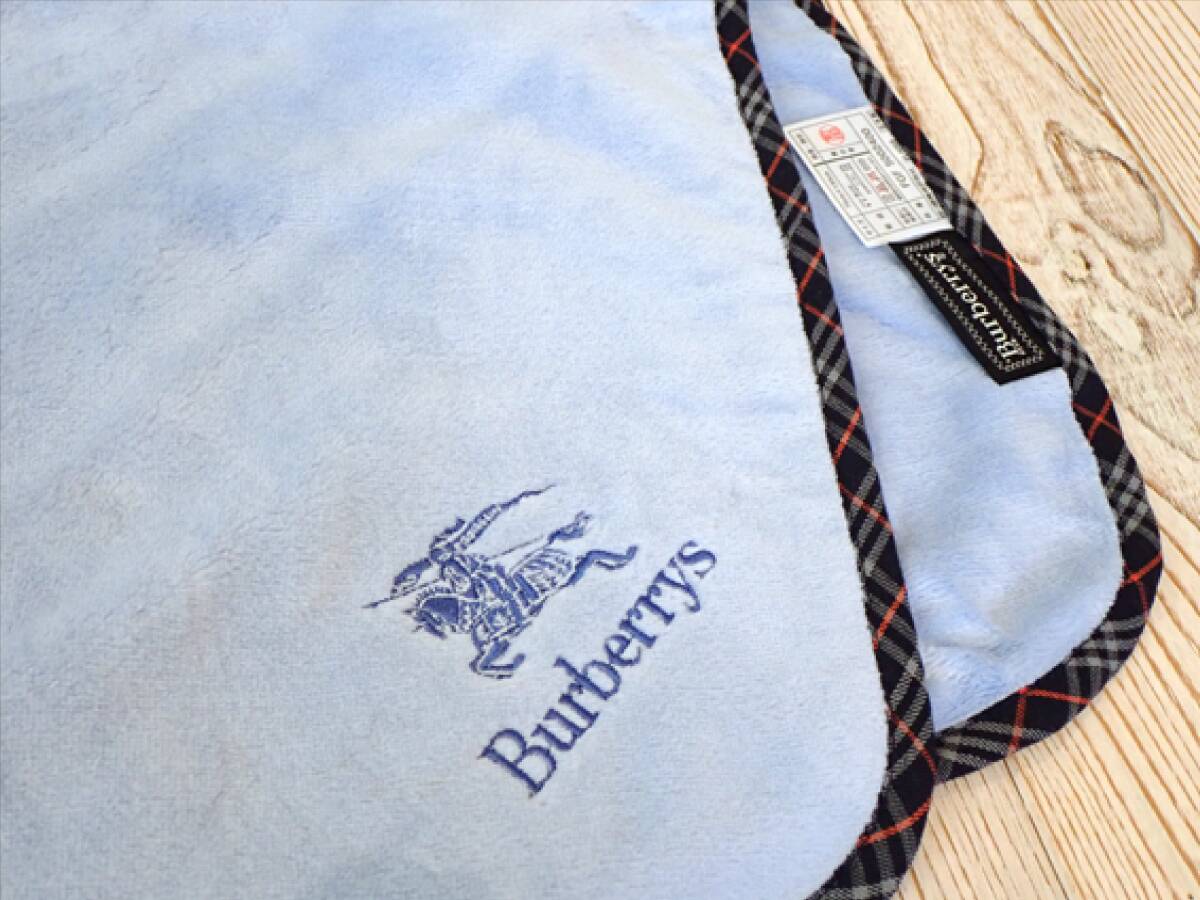 ☆未使用【BURBERRY バーバリー】日本製/綿ひざ掛け☆70㎝ｘ130㎝☆ライトブルー☆正規品☆_画像5