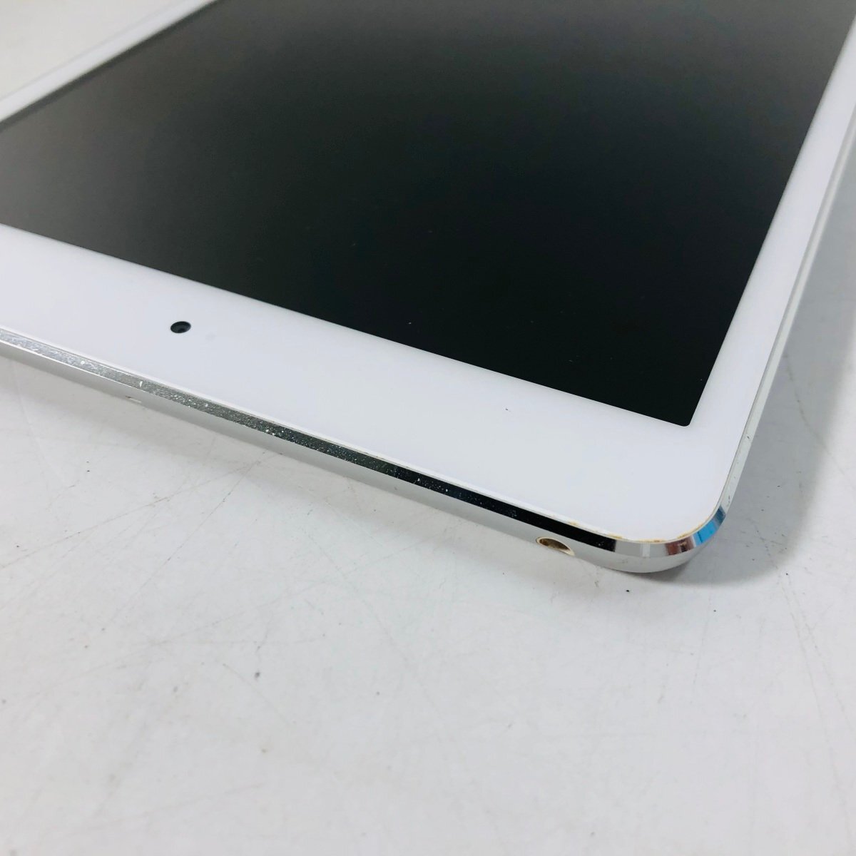iPad mini 第1世代 Wi-Fiモデル 16GB ホワイト＆シルバー MD531J/Aの画像5