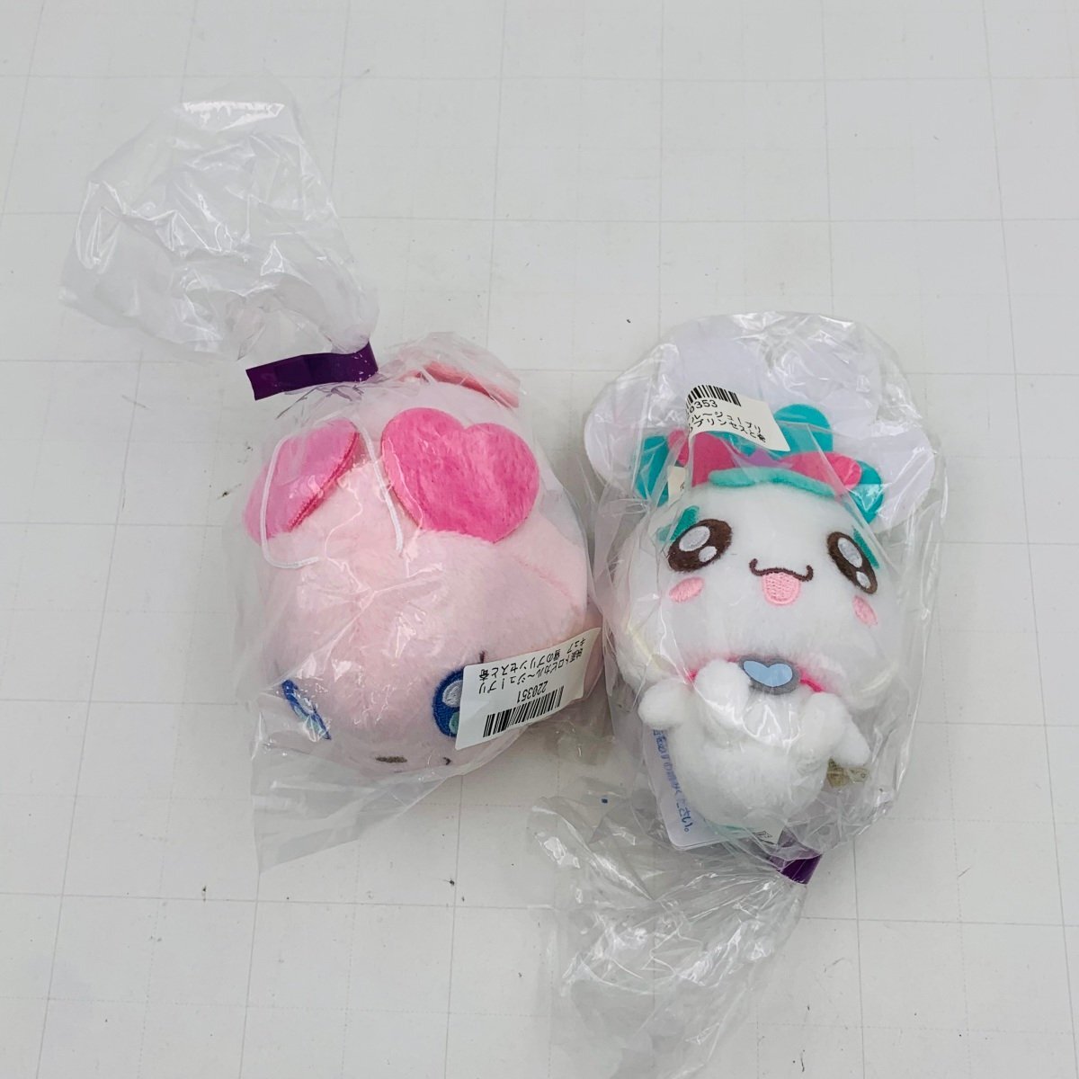 新品未開封 映画 トロピカルージュプリキュア 雪のプリンセスと軌跡の指輪 コロっとまんまる ぬいぐるみ コフレ くるるん 2種セットの画像1