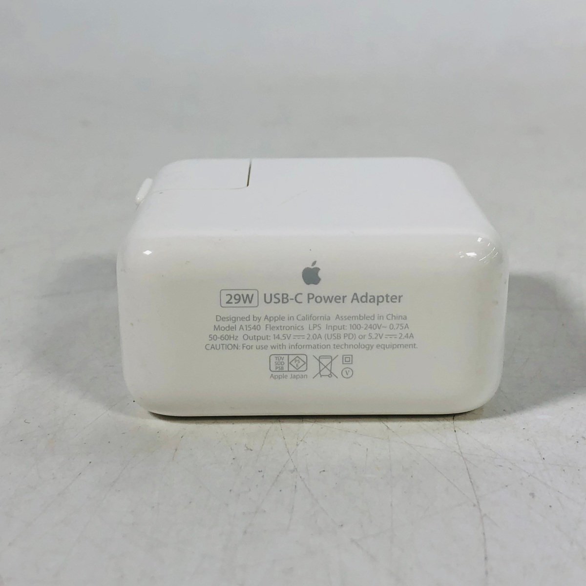 Apple 29W USB-C Power Adapter A1540_画像3