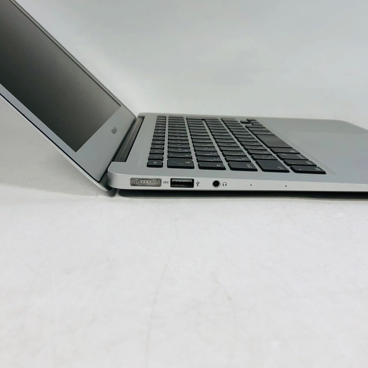 動作確認済み MacBook Air 13インチ (Early 2015) Core i5 1.6GHz/8GB/SSD 128GB MMGF2J/A_画像4