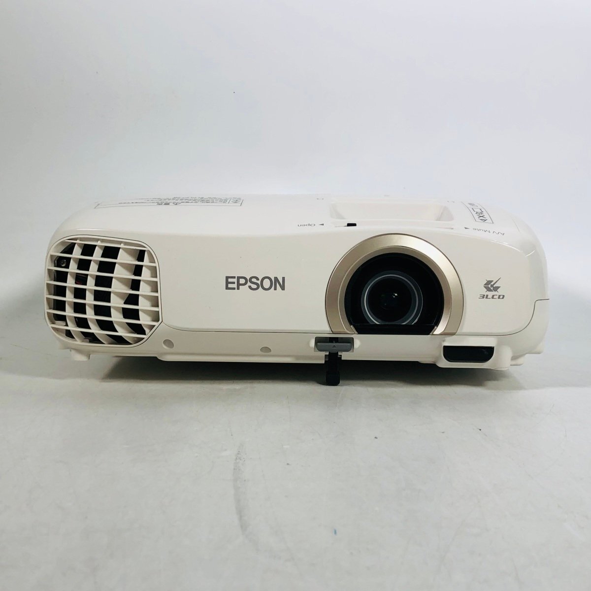 中古 EPSON エプソン EH-TW5200 ホームプロジェクター_画像1