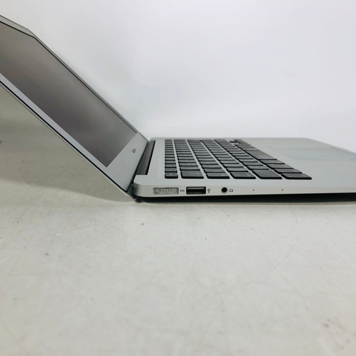 動作確認済み MacBook Air 13インチ (Mid 2017) Core i5 1.8GHz/8GB/SSD 128GB MQD32J/Aの画像4