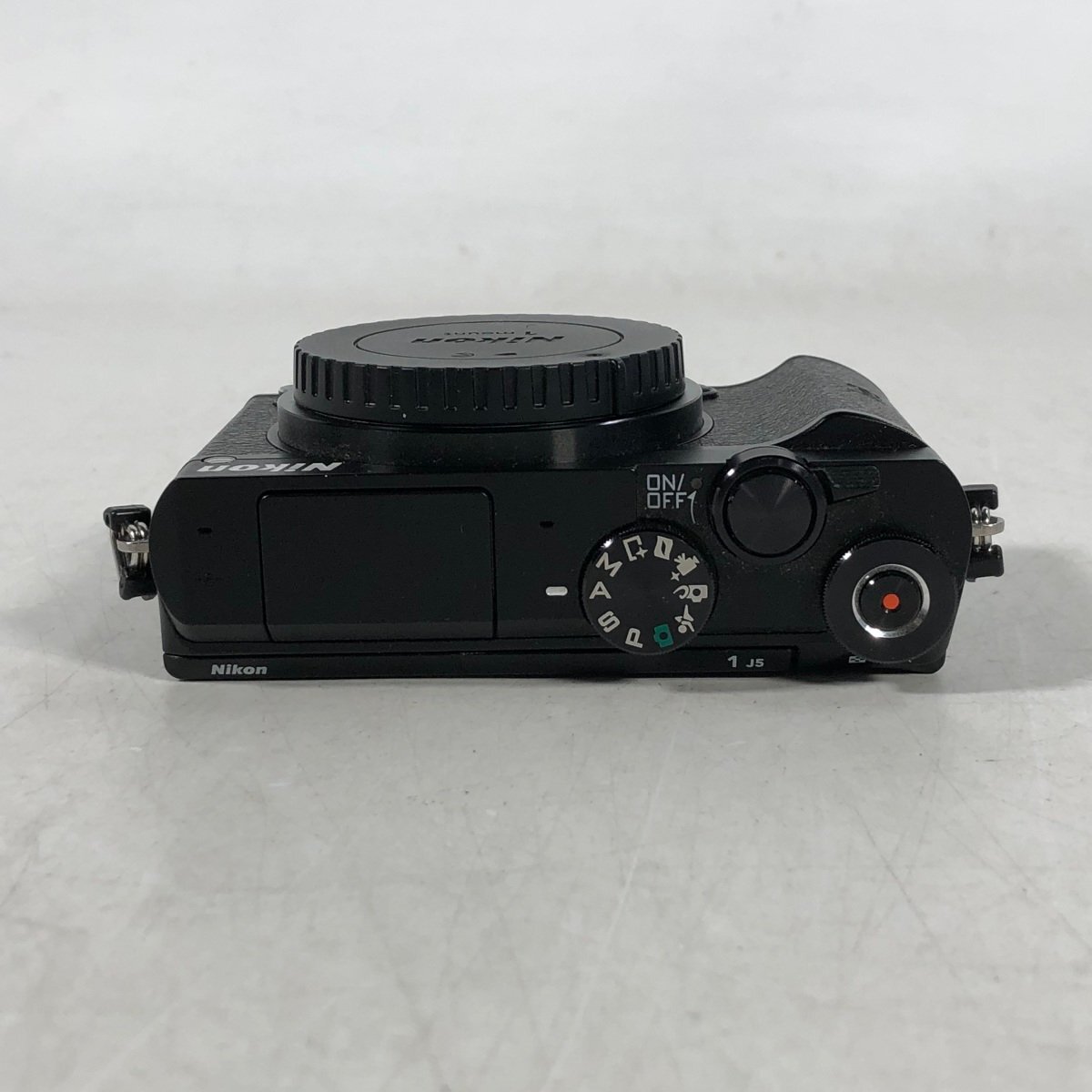 中古 Nikon 1 J5 ミラーレス一眼カメラ ダブルレンズキットの画像5
