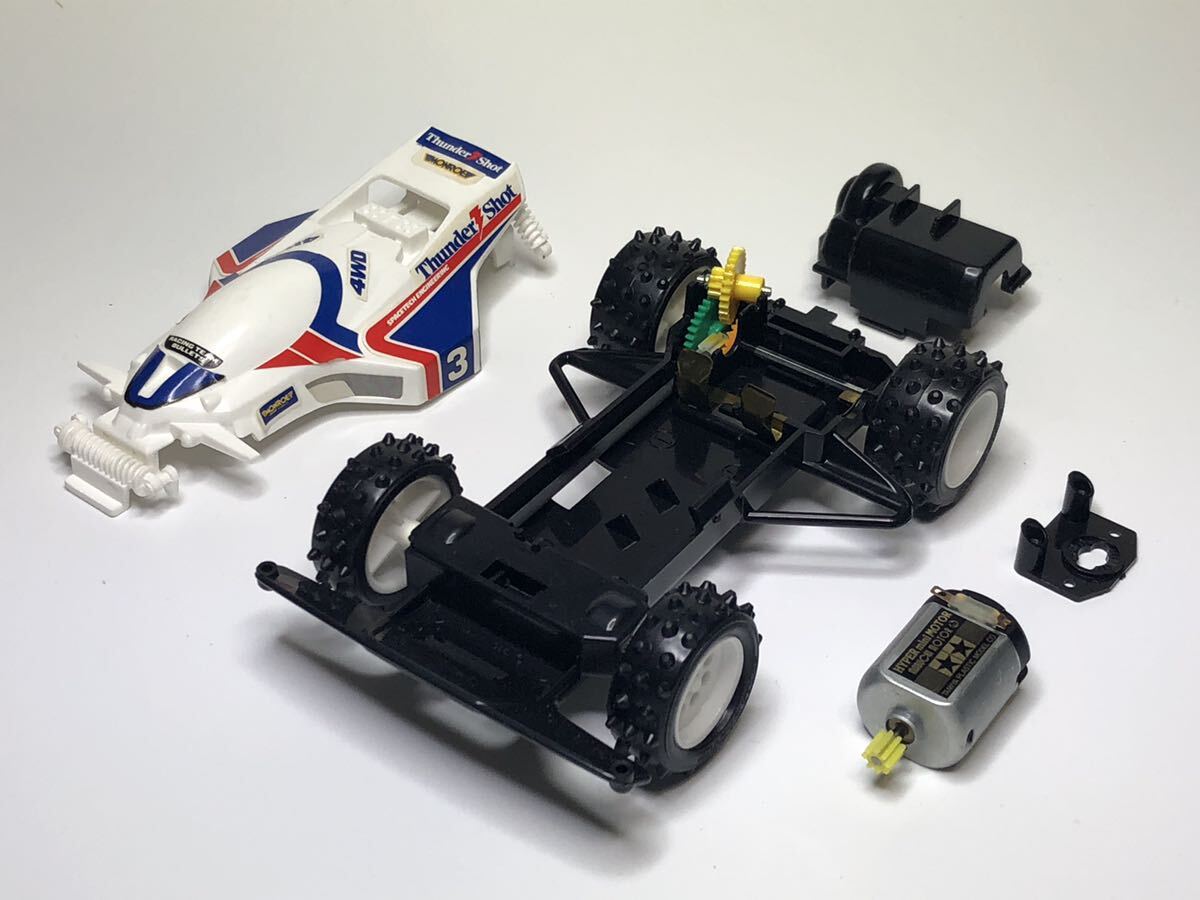  Thunder Schott jr ( модель 1 шасси ) Hyper Mini motor приложен Mini 4WD Tamiya 