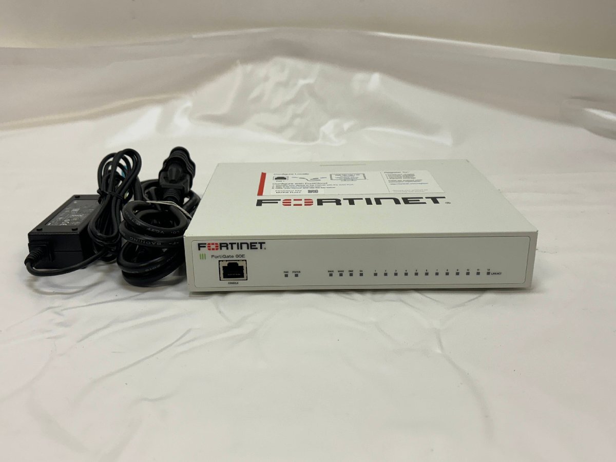 【中古】Fortinet Fortigate 80E 工場出荷初期化済み(3) ライセンス・サポート2025/02/26まで ファーム V7.4.3