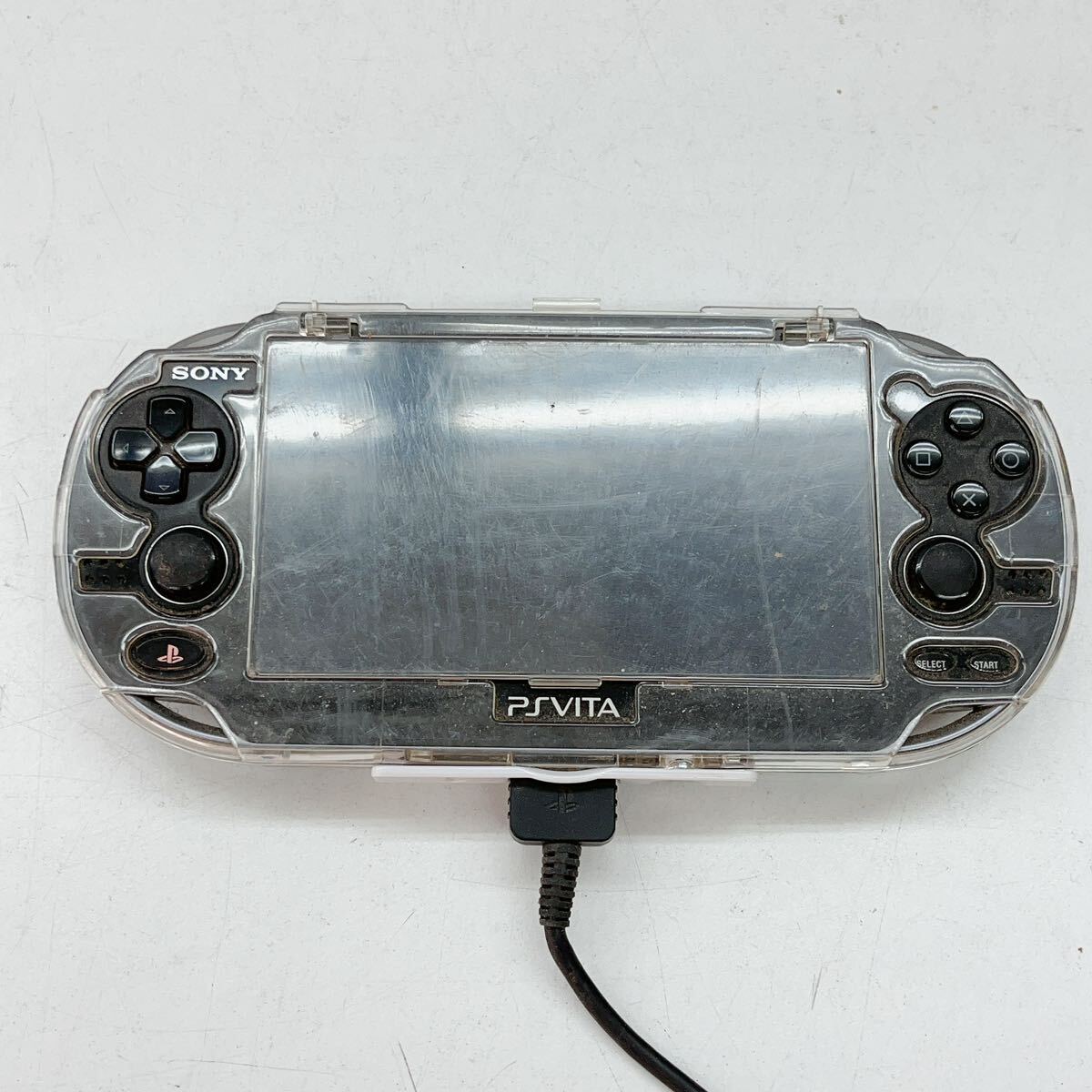 3AC76 SONY ソニー PS Vita PCH-1000 Wi-Fiモデル 本体　おまけ付き　ケース　カセット 本体通電のみ確認済み_画像2