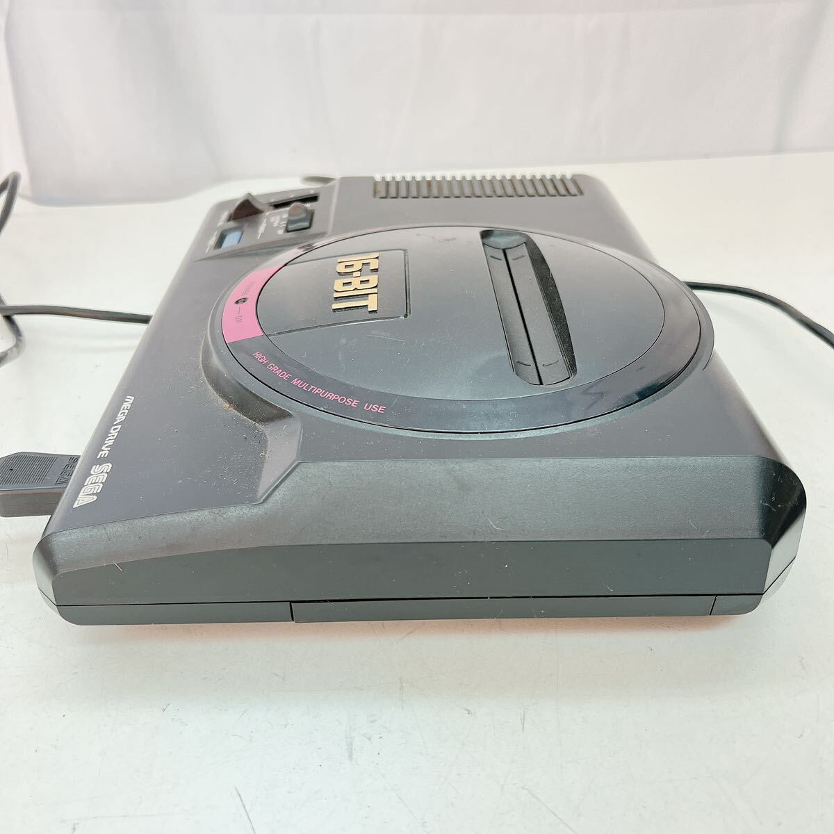 3AD144 SEGA セガ MEGA DRIVE 16-BIT HAA-2510 ゲーム機 コントローラー 中古 現状品の画像5