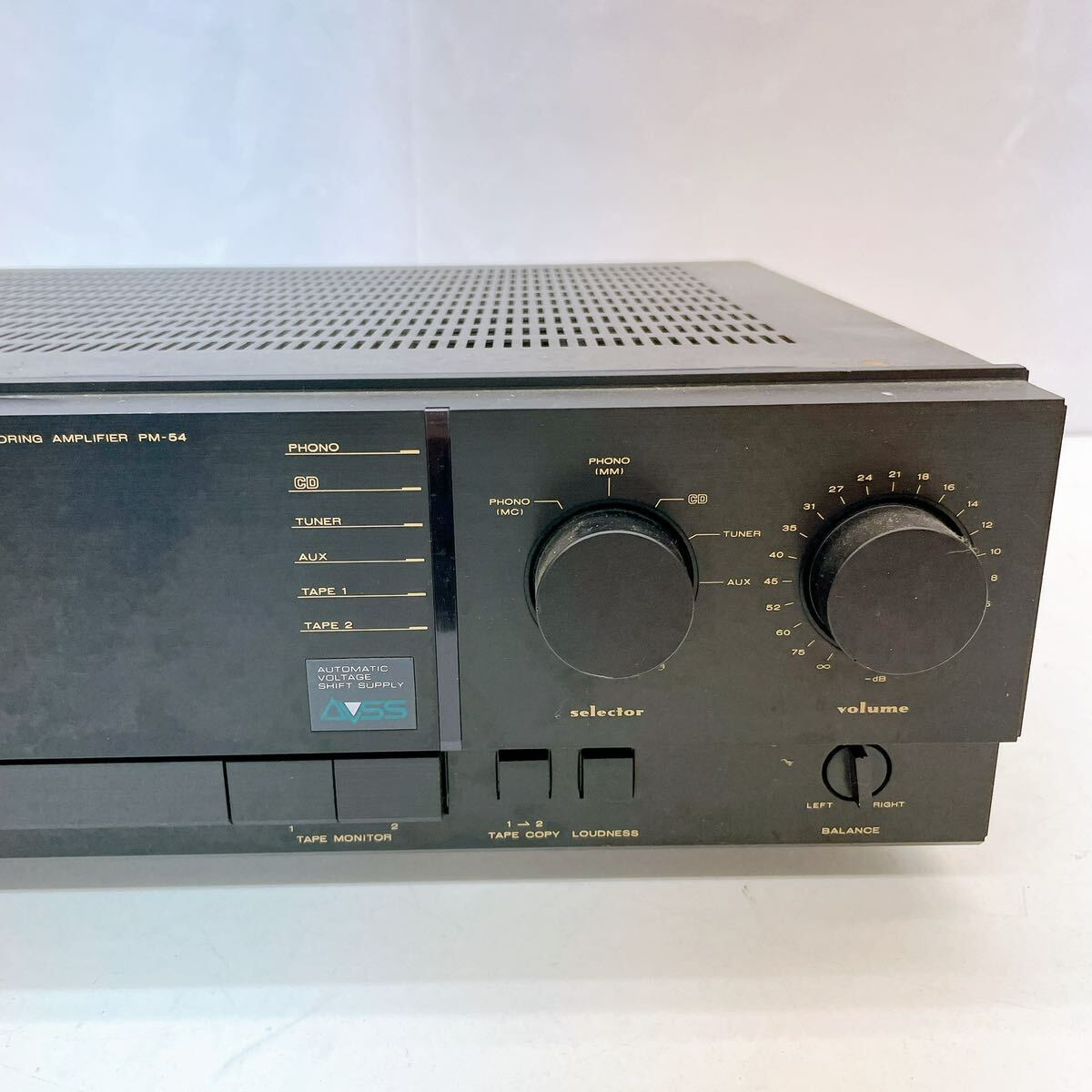 3AD131 marantz マランツ プリメインアンプ デジタルモニタリングアンプ PM-54 昭和レトロ ブラック 黒 中古 現状品 通電ok 動作未確認_画像3