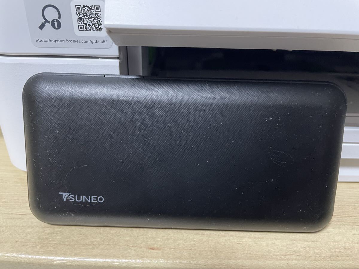 TSUNEO モバイルバッテリー　10000mAh 3ケーブル内蔵型_画像1