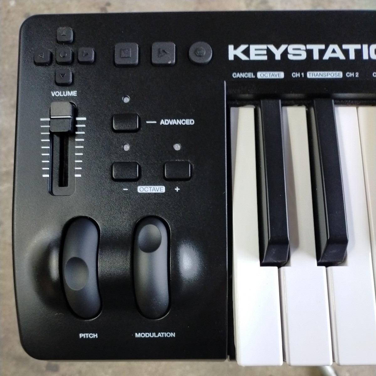  M-AUDIO USBキーボードコントローラー エムオーディオ KEYSTATION49 MK3 49-KEY USB-POWERED MIDI CONTROLLER MIDIキーボード_画像4