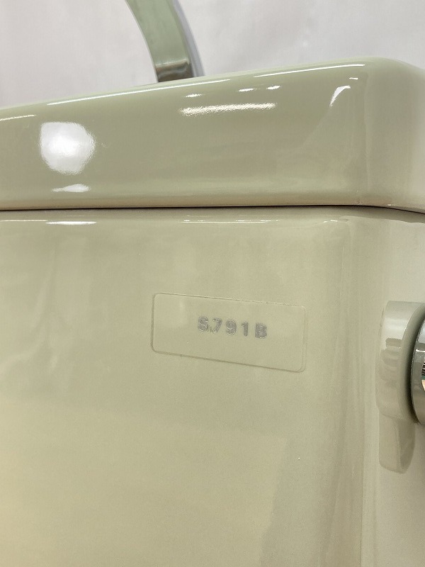 【美品】TOTO 洋式 トイレ便器 ロータンクと蓋のセット 「S791B」 #SF4(ハーベストグリーン) 大阪市内 直接引き取り可☆_画像3
