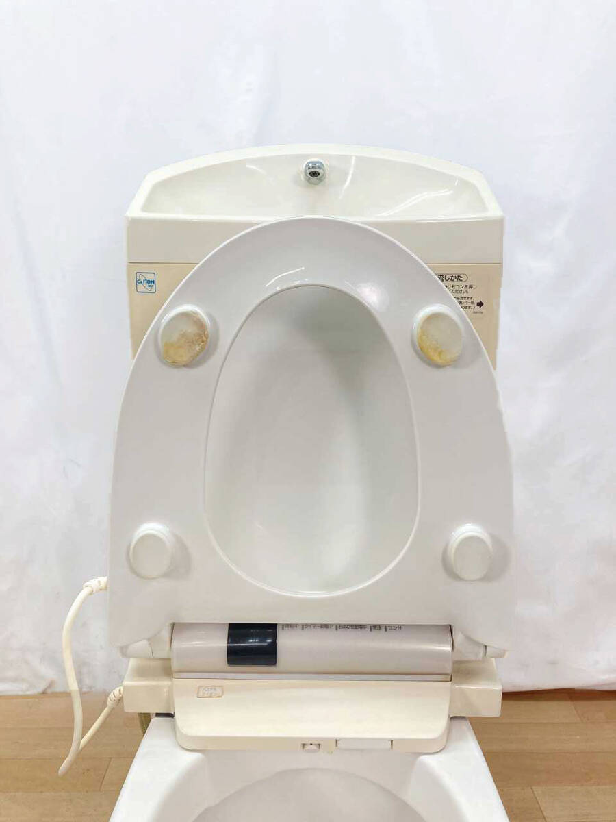 【中古】TOTO ☆リモコン無し☆ トイレ洋式便器(床排水)「CZ182BP」とウォシュレット一体型タンク「TCF9081LE」SC1(パステルアイボリー) 53_画像4