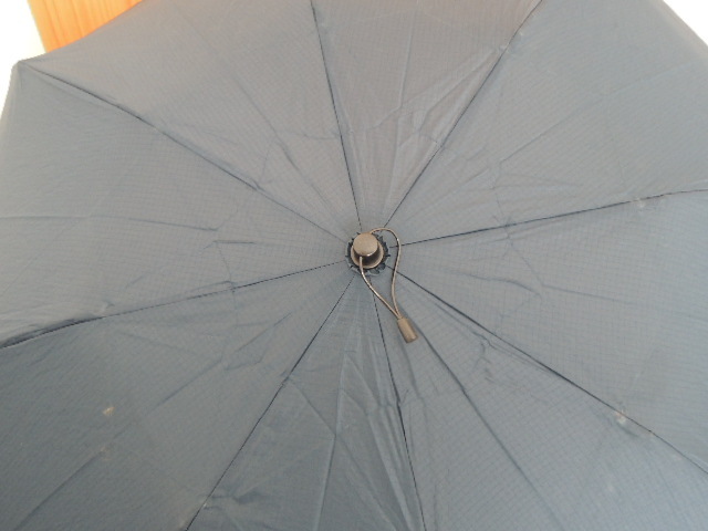 Ｐ６６３ 【ＵＳＥＤ】  傘  モンベル mont-bell  男女兼用 日傘 雨傘  長/折畳傘の画像4