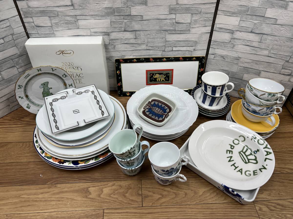 【42203.0316K】☆中古　保管品☆　食器おまとめ ロイヤルコペンハーゲン/WEDGWOOD/リチャードジノリ カップ＆ソーサー 平皿 など　食器 　_画像1