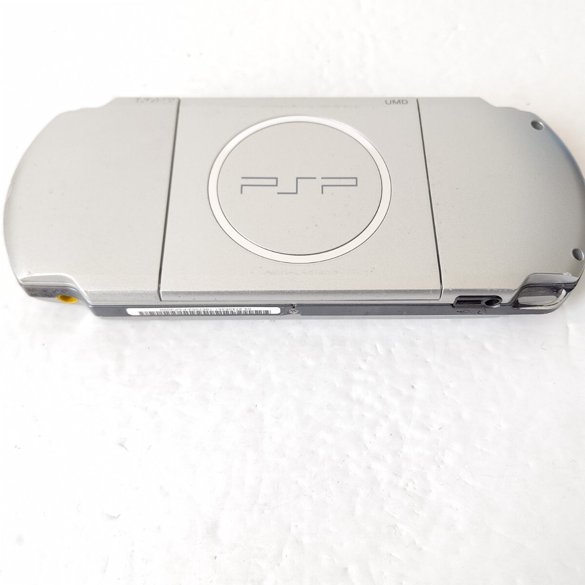 ソニー　PSP3000 ミスティックシルバー　プレイステーションポータブル　本体