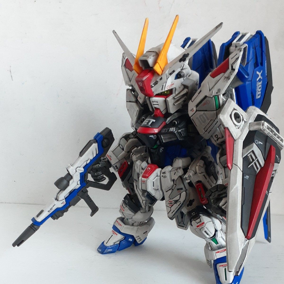 MGSD フリーダムガンダム 部分塗装完成品|Yahoo!フリマ(旧 MGSD フリーダムガンダム 部分塗装完成品|Yahoo!フリマ(旧