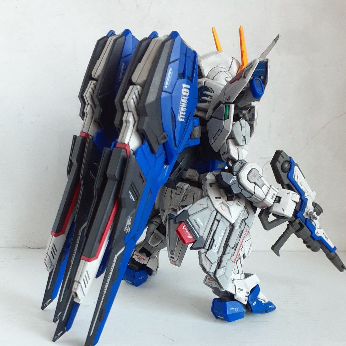 MGSD フリーダムガンダム 部分塗装完成品|Yahoo!フリマ(旧 MGSD フリーダムガンダム 部分塗装完成品|Yahoo!フリマ(旧