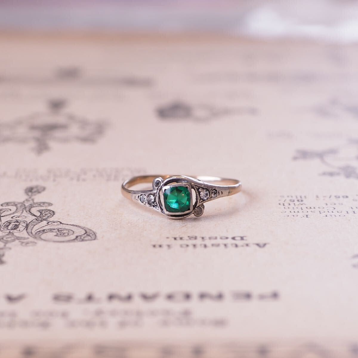 ＊K9エメラルドグリーンアールデコリング＊英国アンティーク ヴィンテージ ヴィクトリアン 金 emerald ring vintage antique gold (K18 の画像6