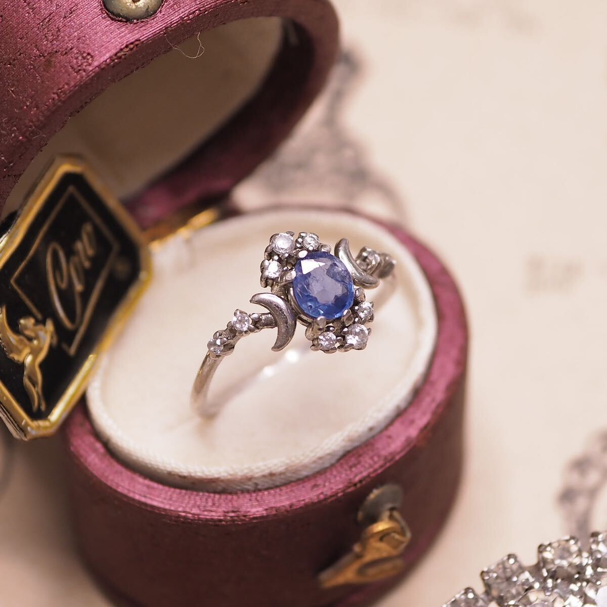 ＊天然ブルーサファイアリングソーティング付き＊英国ヴィンテージ イギリス アンティーク 指輪 Blue sapphire ring vintage antique gold の画像3